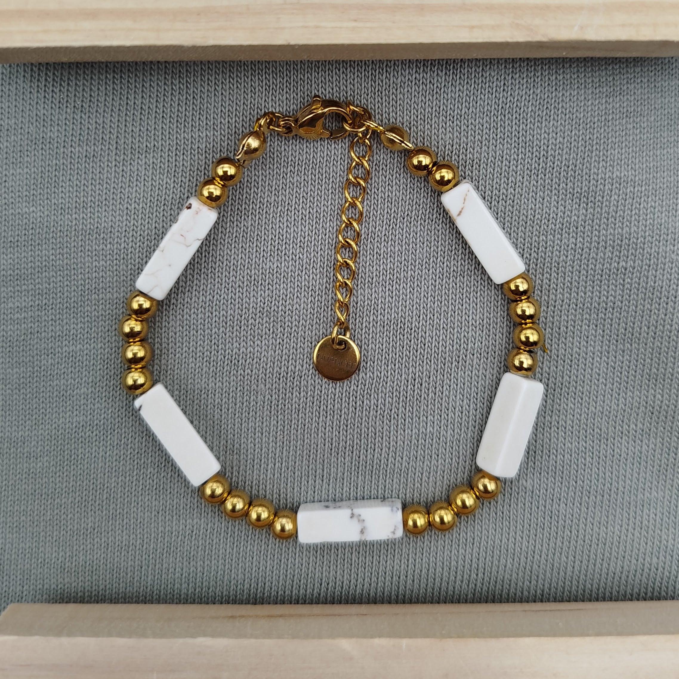 Annecy White Bracelet