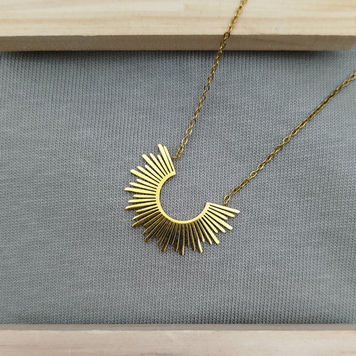 BELLE DE MAI Necklace