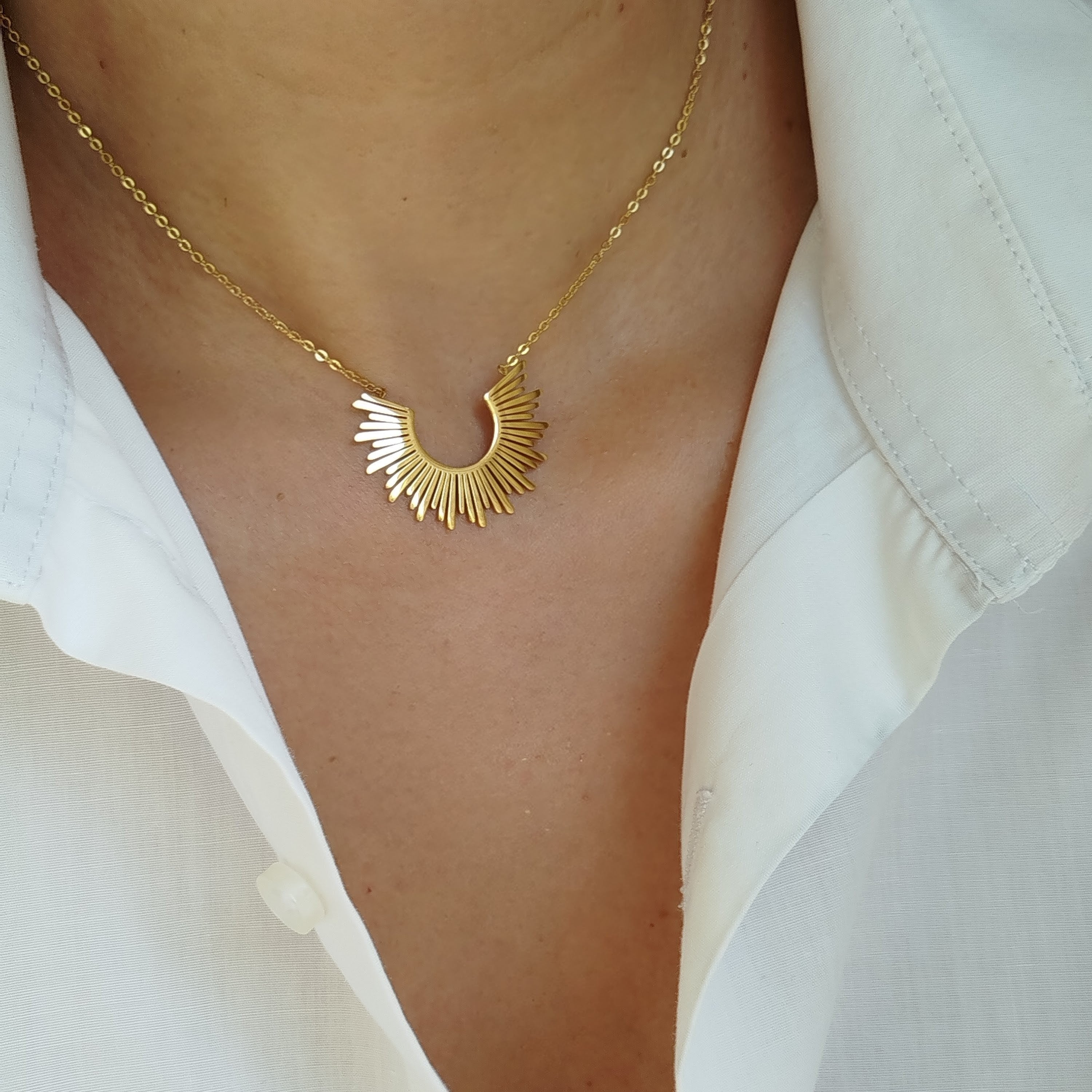 BELLE DE MAI Necklace