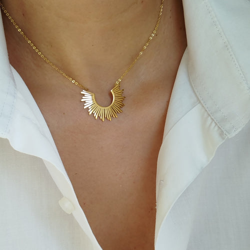 BELLE DE MAI Necklace