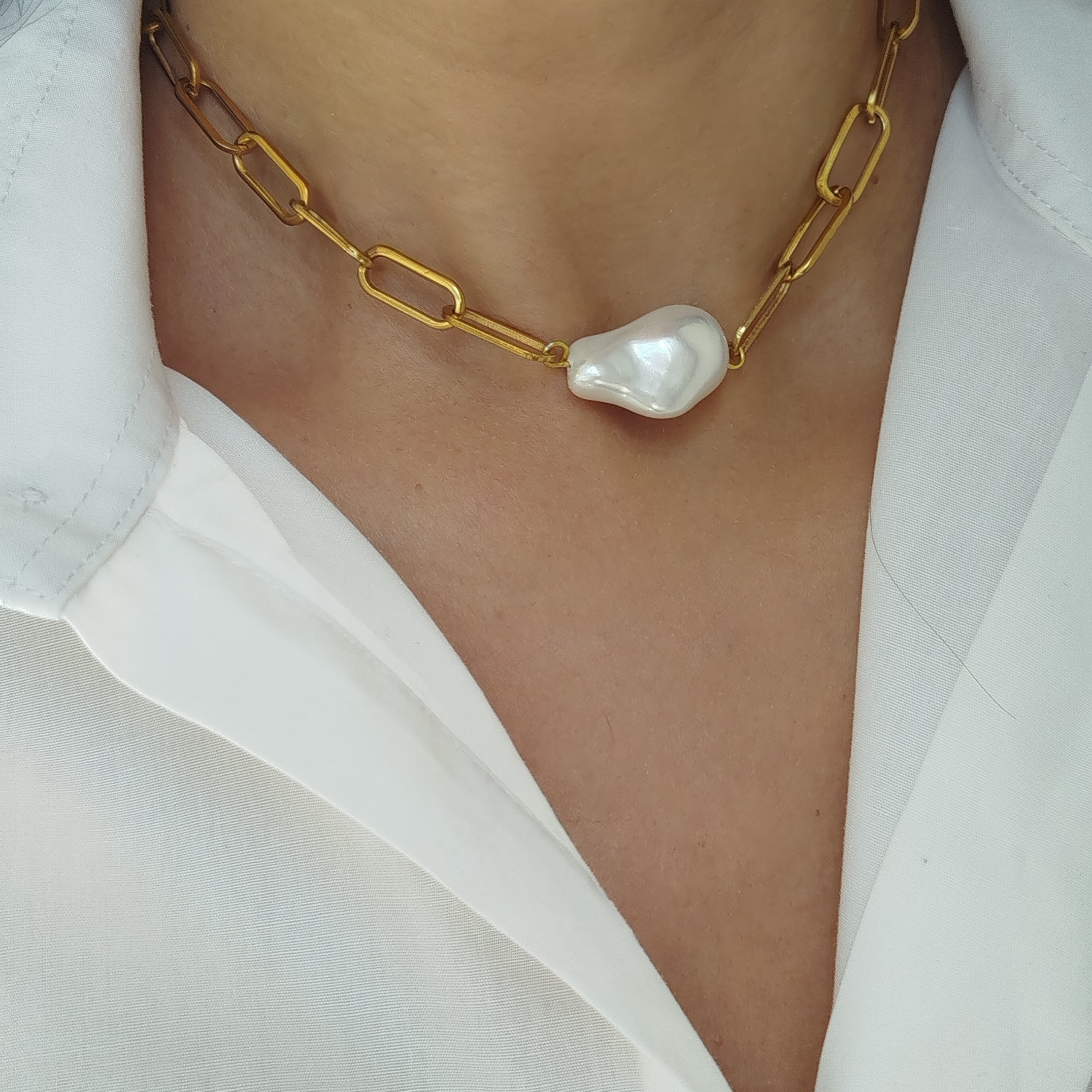 NOTRE DAME Necklace